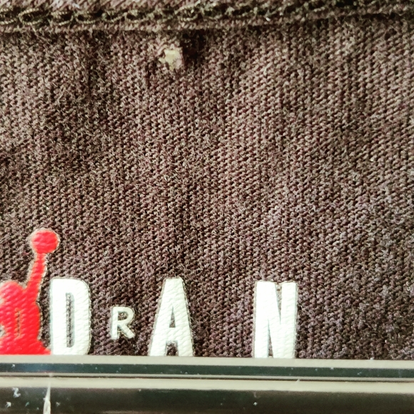 Two Jordan Jumpman t-shirts. - Picture 8 of 9